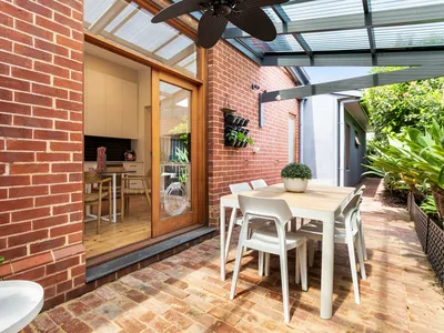 11B Devon St, Mile End