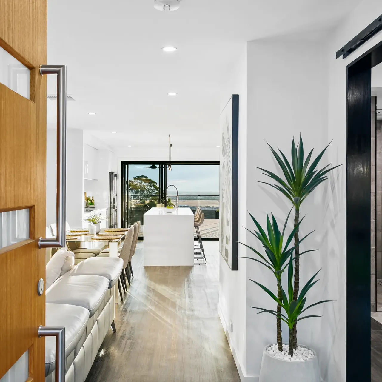 12 Hurley Boffo Entry