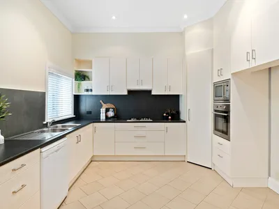 2 Halton Street Enfield