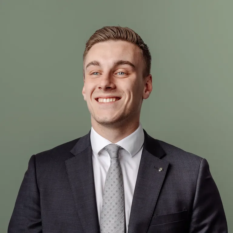 Jackson Pinchbeck Sales Partner to Jimmy Wu