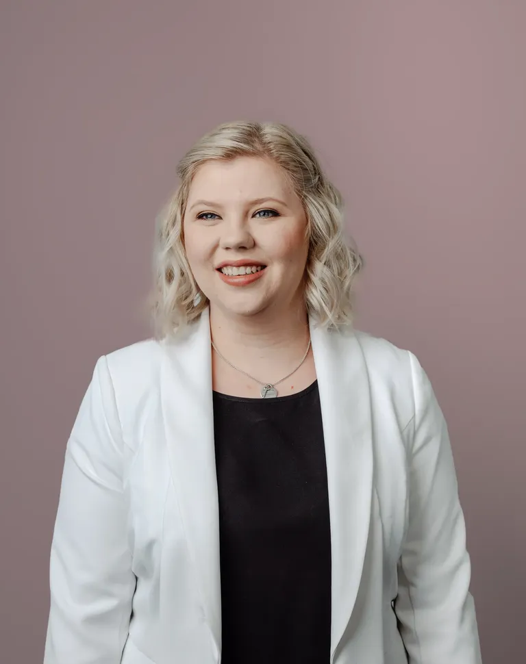 Peta Stefanovic Operations Admin