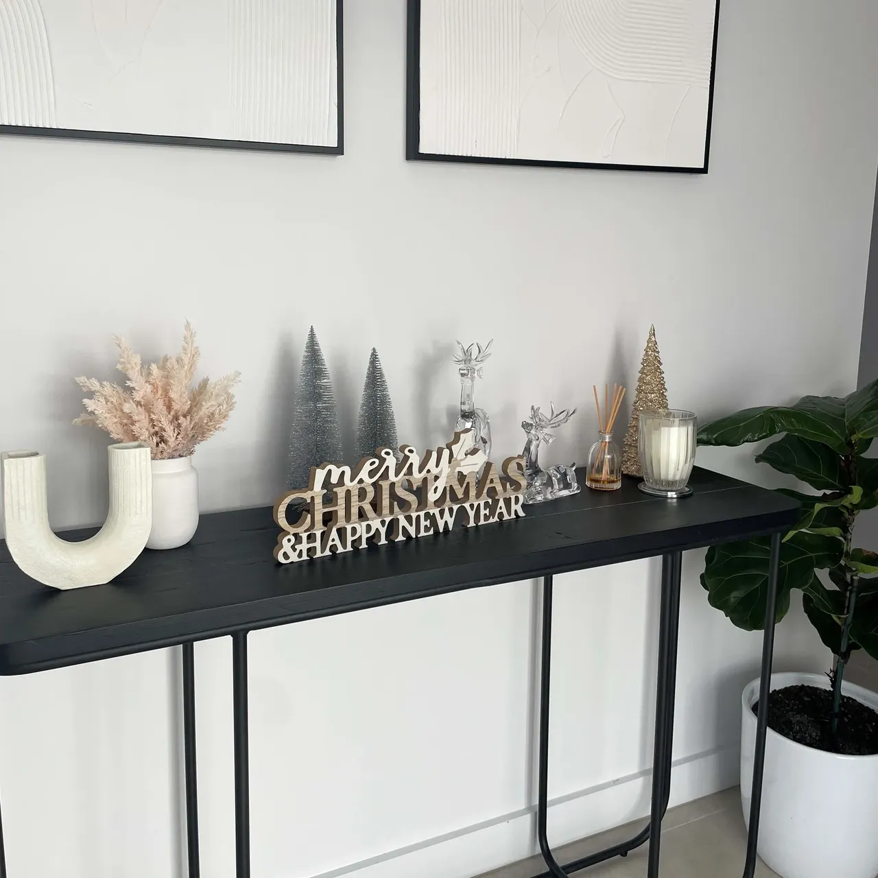 Boffo Christmas Staff