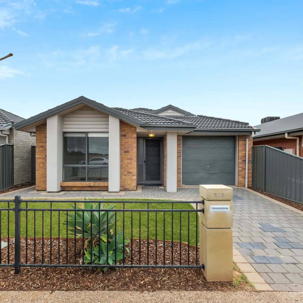 Boffo Property Styling