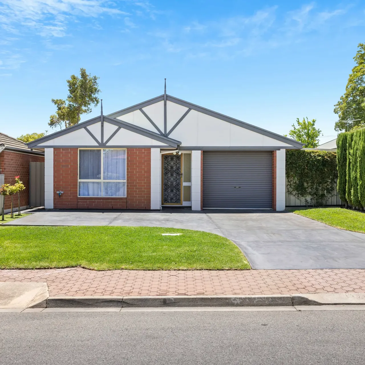 5 Hopkins Court Broadview