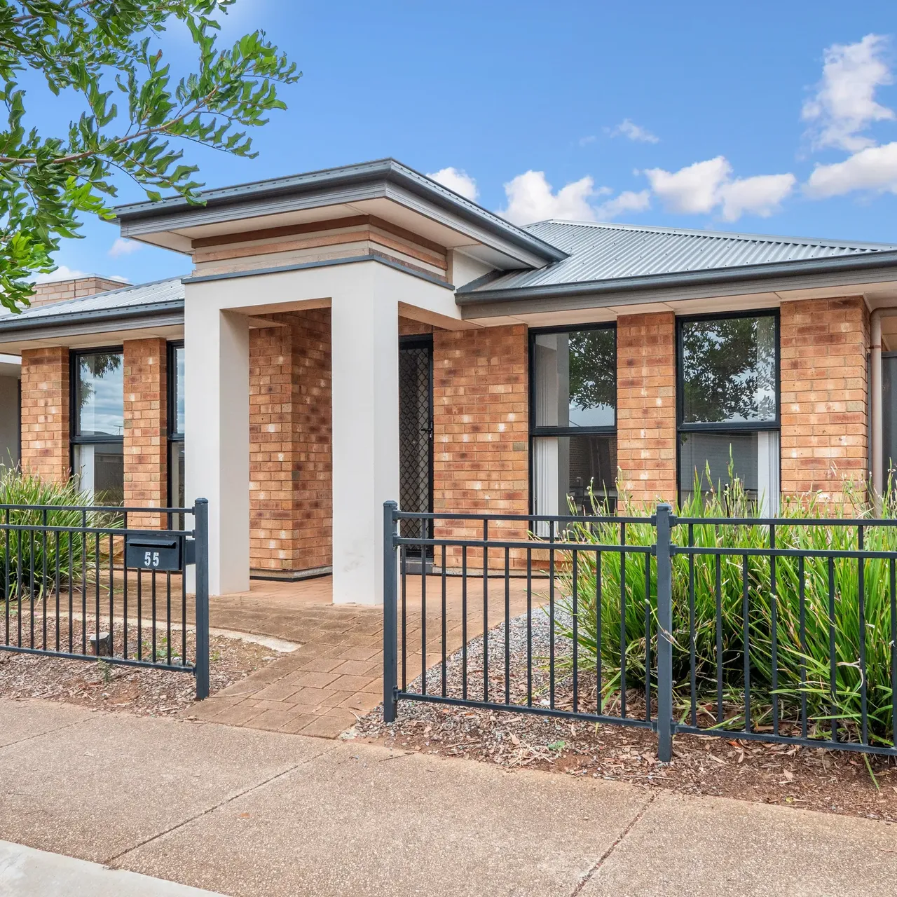 Boffo Property Styling